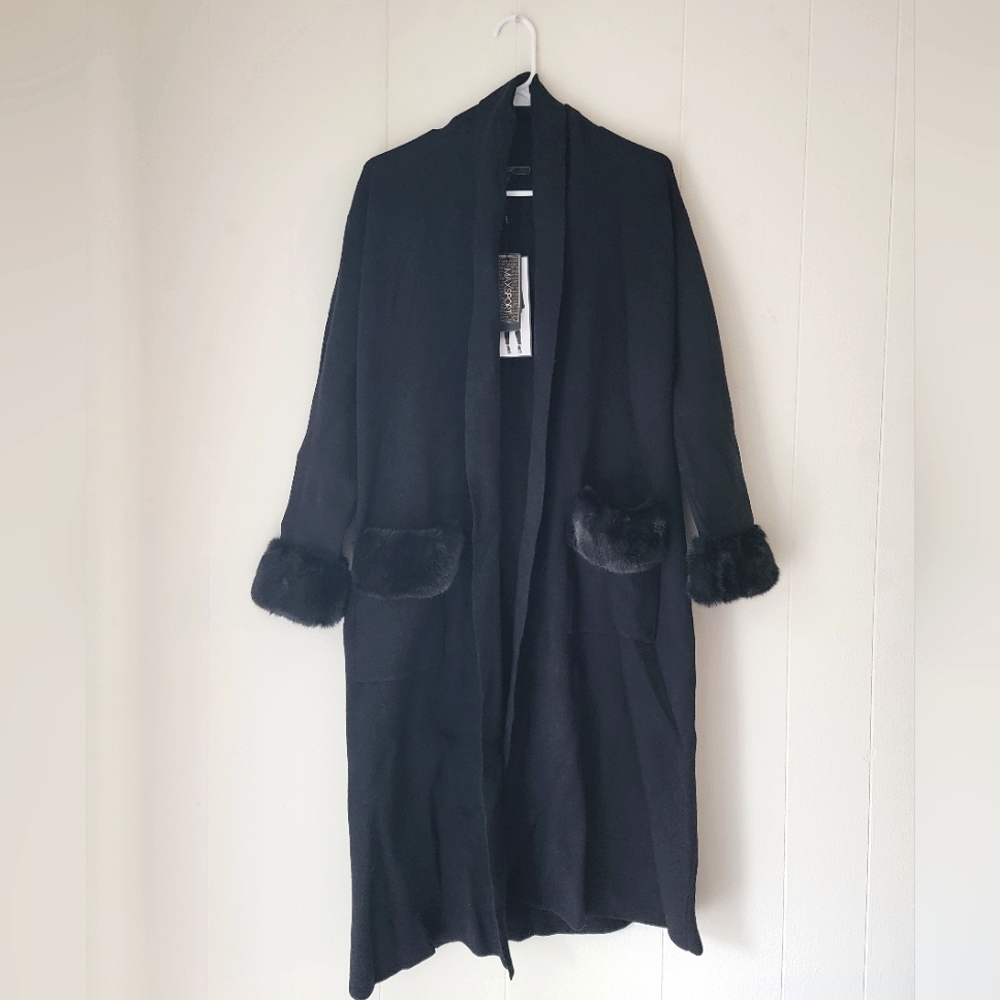 Women's Cardigan With Fur Trim